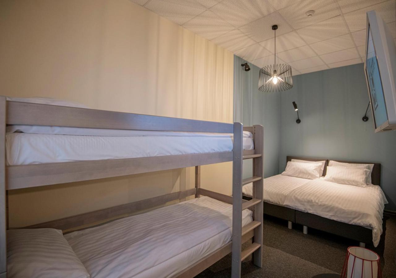 Rumi Hotel With Self Check-In ยาคับพิลส์ ภายนอก รูปภาพ