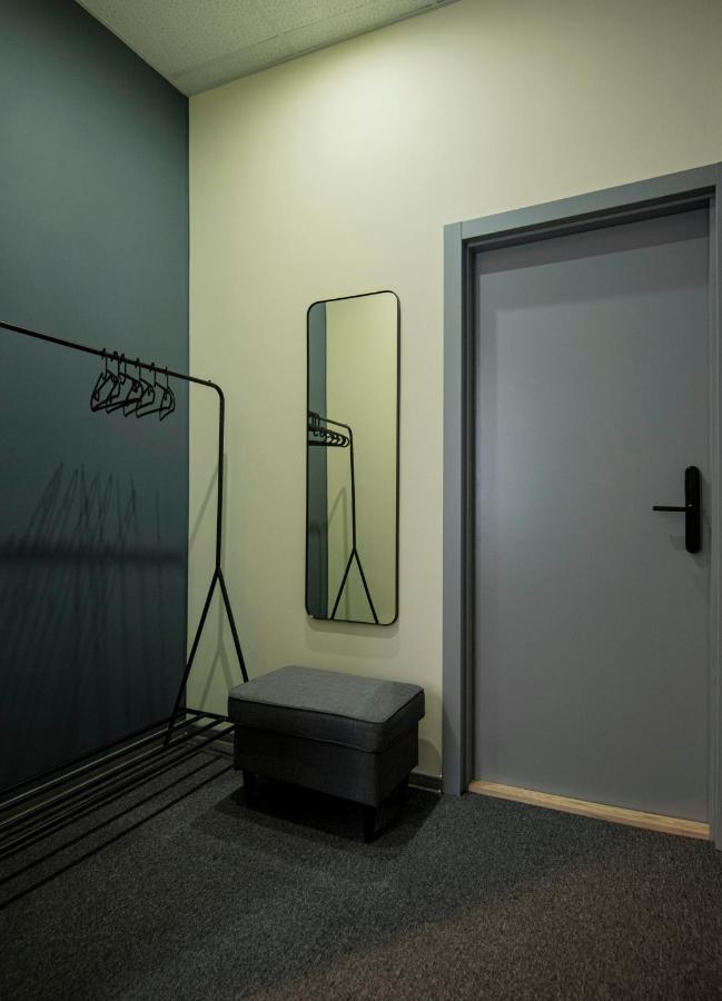 Rumi Hotel With Self Check-In ยาคับพิลส์ ภายนอก รูปภาพ